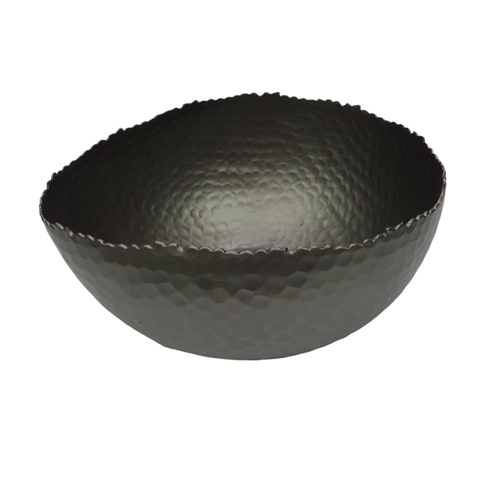 47th & Main Oval Solid Hammered Iron Bowl Small Copper